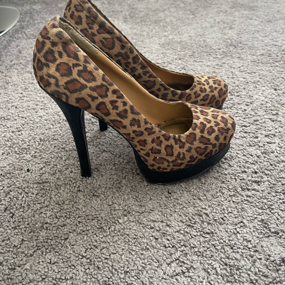 Cathy Jean Leopard Print Heels